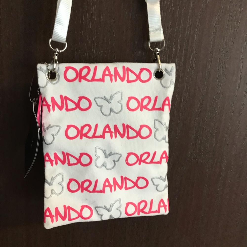 Small Crossbody - Picture 5 of 5